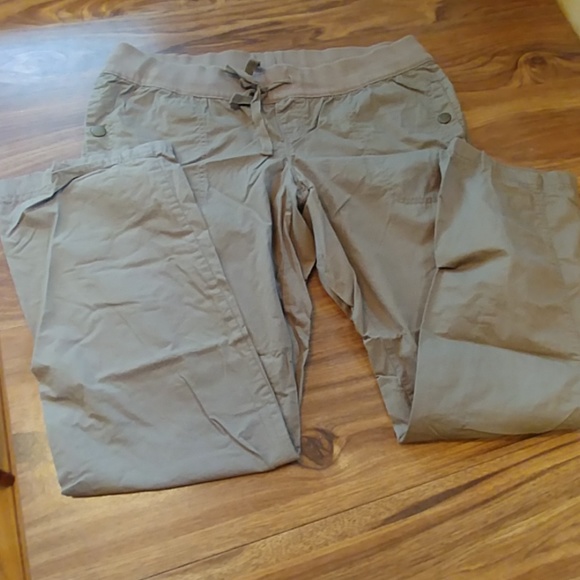 Old Navy Pants - Old navy maternity pants